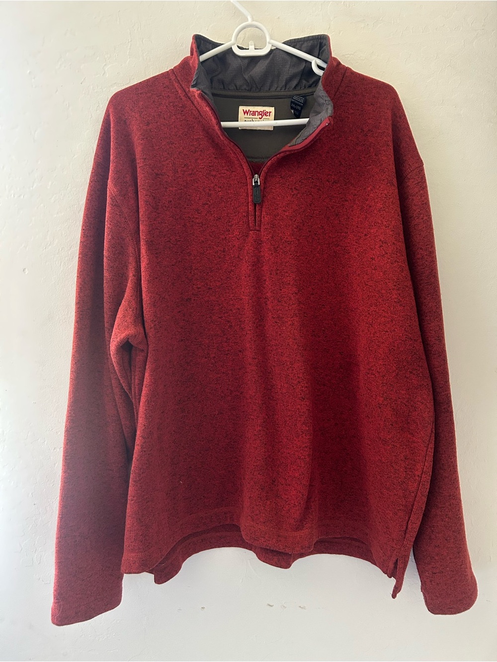 Wrangler Men’s Deep Red Half-Zip Fleece Pullover